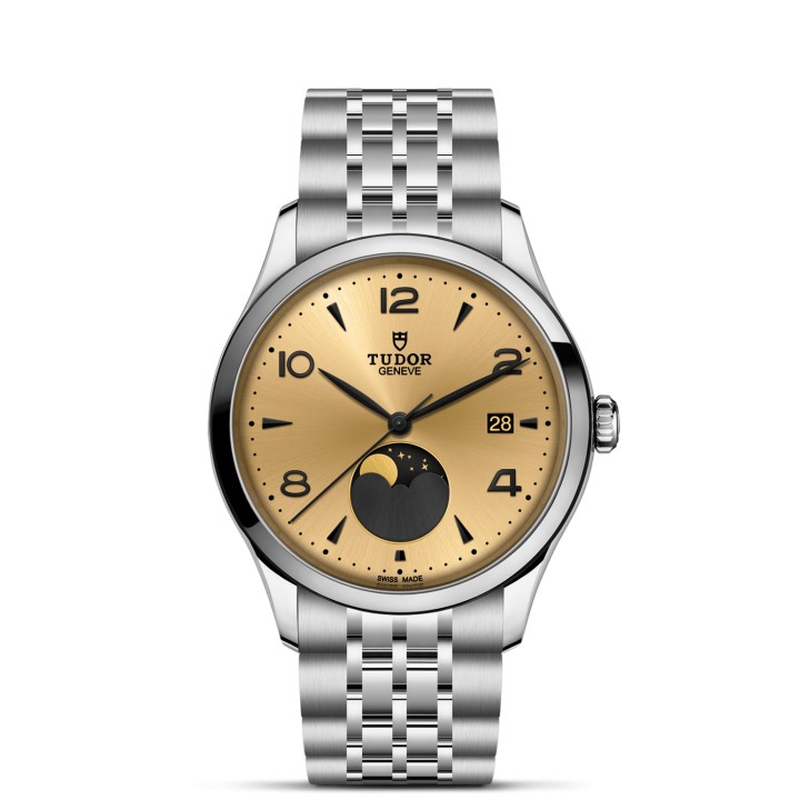 The moon phase in watchmaking: what it is and how it works Tudor 1926 Luna watch with a gold dial